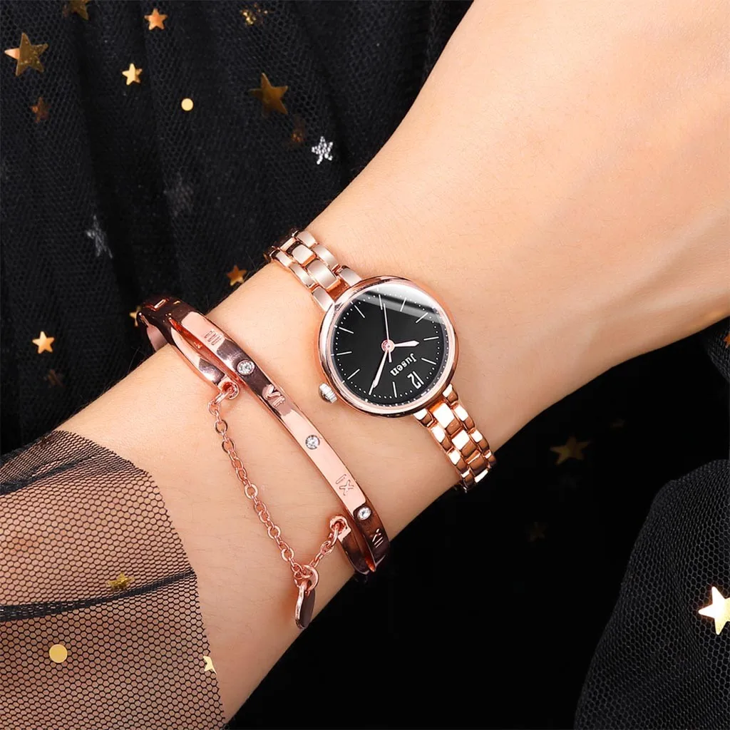 Роскошные женские часы простые из сплава с инкрустированными стразами и