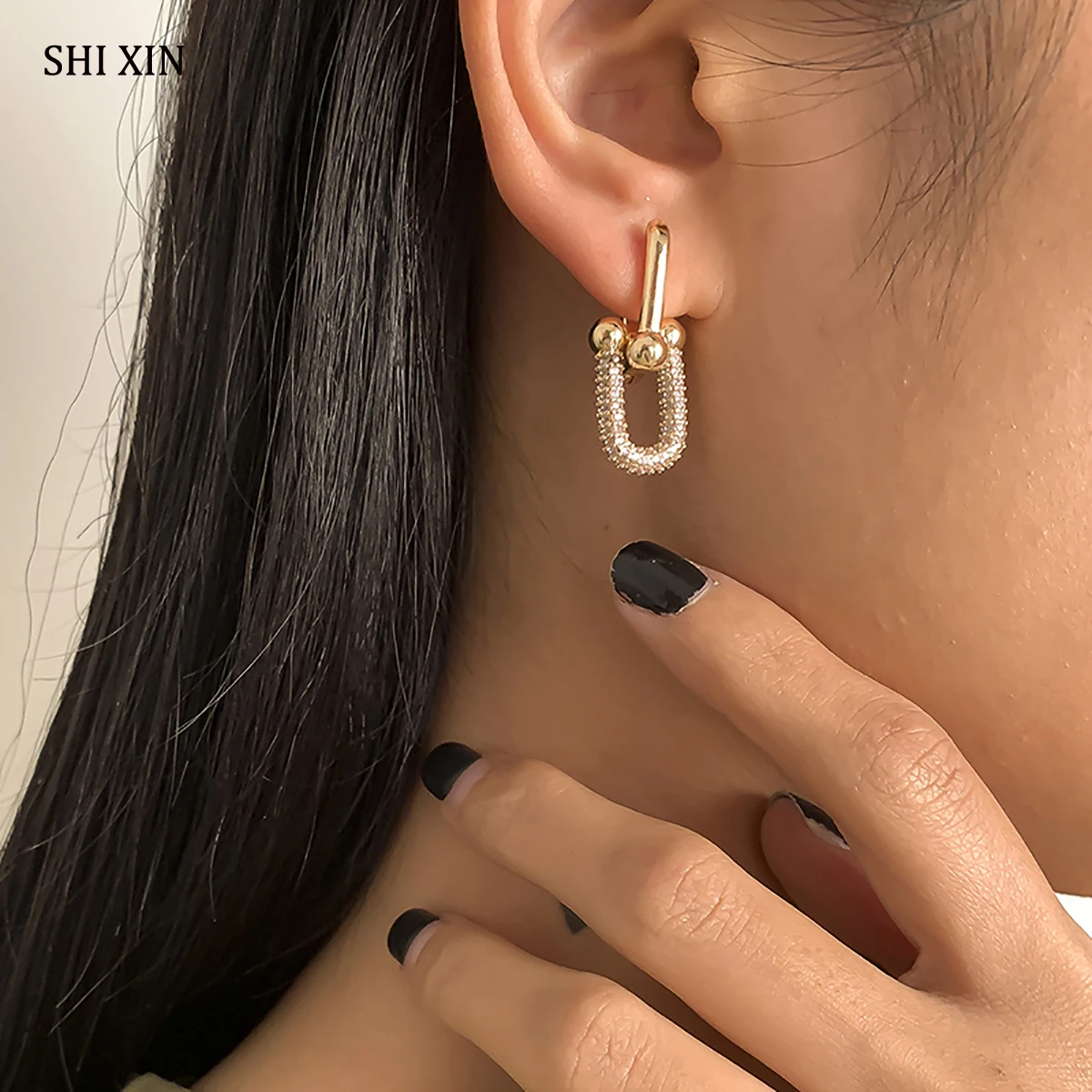

SHIXIN Iced Out U Shape Rhinestone Earrings Women Luxury Crystal Drop Earrings Small Fashion 2021 Wedding Earrings Jewelry Gifts