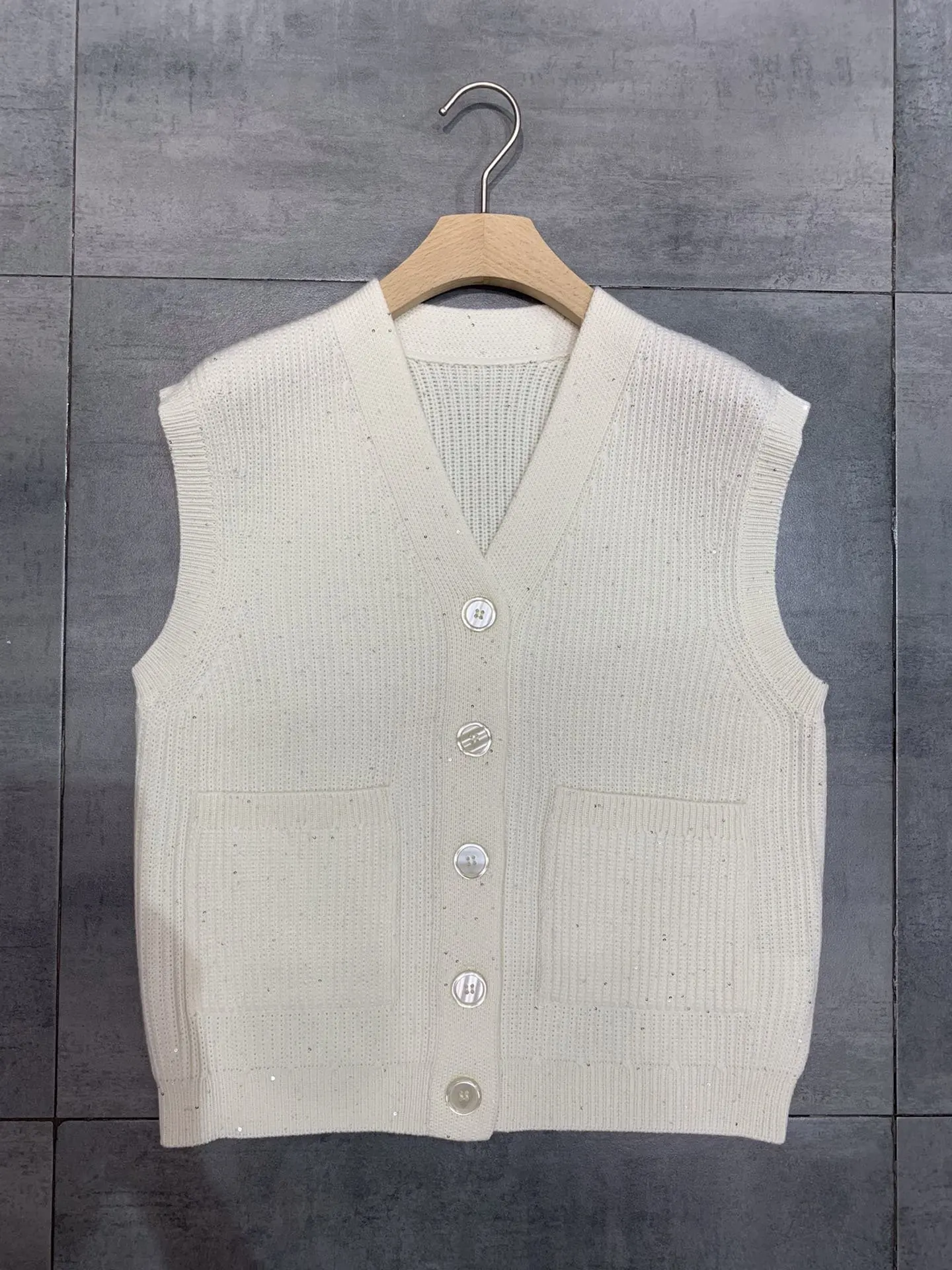

ladies 2021 new fashion sleeveless sexy casual solid color sequin retro cashmere vest 0919