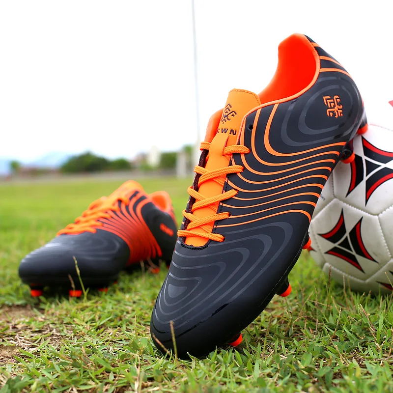 Новые низкие футбольные туфли классические мужские с длинными ногтями кроссовки
