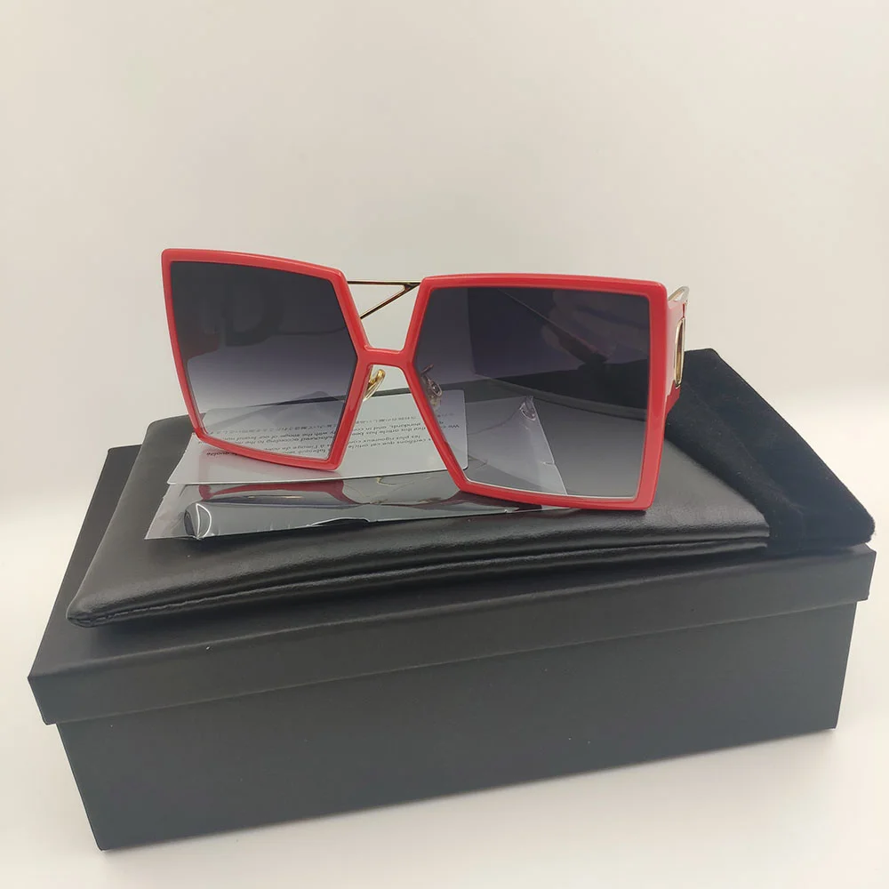 

2020 Brand Designer Sunglasses Women Colored Black Square Sunglasses Women Futuristic Retro Sun Glasses Rectangular Sunglasses