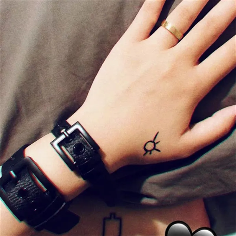 

Dark Wind Personality Couple Strap Bracelet Hip hop Punk Decorative Belt Bracelet Men Women Nightclub Fashion Jewelry 2020 New