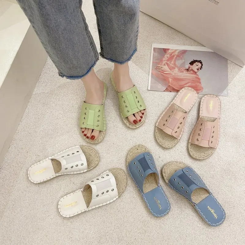 

Shoes Woman's Slippers Low Shale Female Beach Slides 2021 Soft Summer Sabot Flat PU Rubber Rome Shoes Women Female Slippers Low