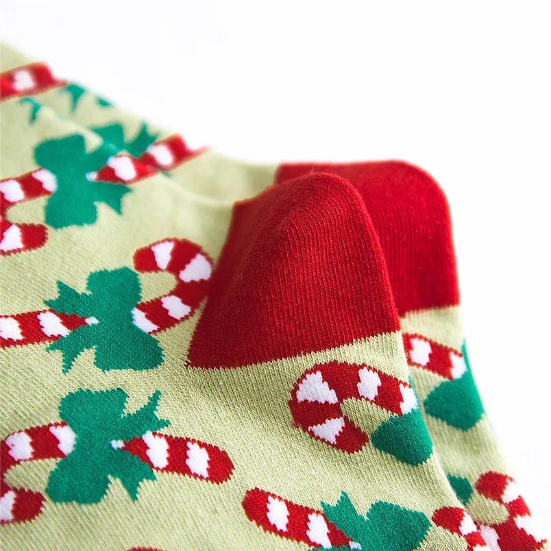 

Women's Socks & Hosiery