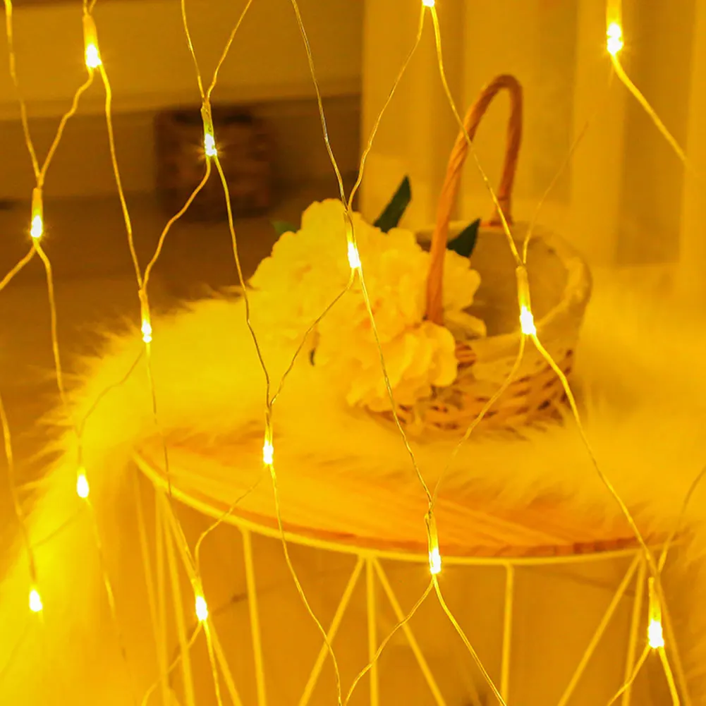

Party Decor Net Lights Battery Operated Mesh Lights With 200 LED 3x2M Warm White Net Lamp For Christmas Night Garden Decorations
