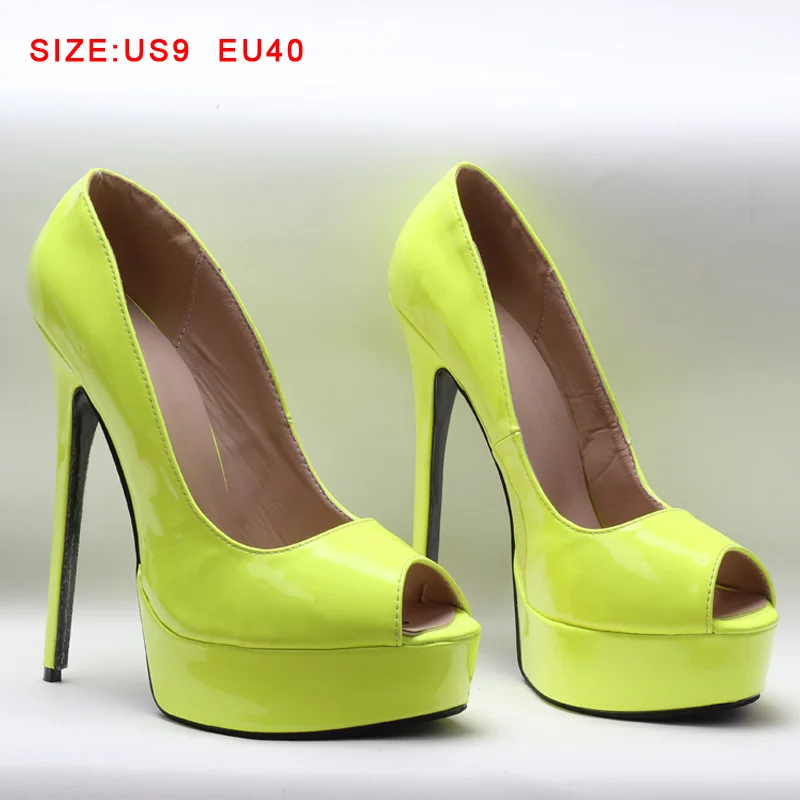 Туфли-лодочки на высоком каблуке в странном стиле | Туфли