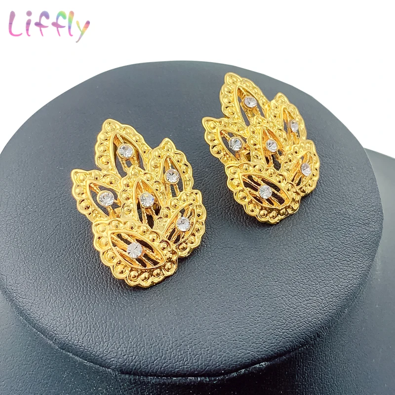 Женский ювелирный комплект из колье и серёг с кристаллами | Украшения аксессуары