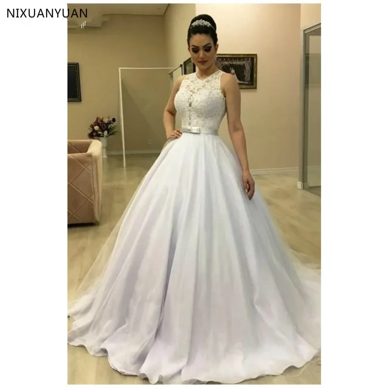 Кружевное свадебное платье с круглым вырезом пышная юбка на спине | Свадьбы и