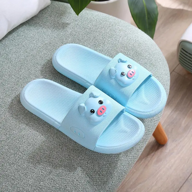 

Women Platform Bathroom Ladies Fashion Cute Cartoon Pig PVC Slides New Summer Slippers House Shoes Couple Woman Casual Sandals