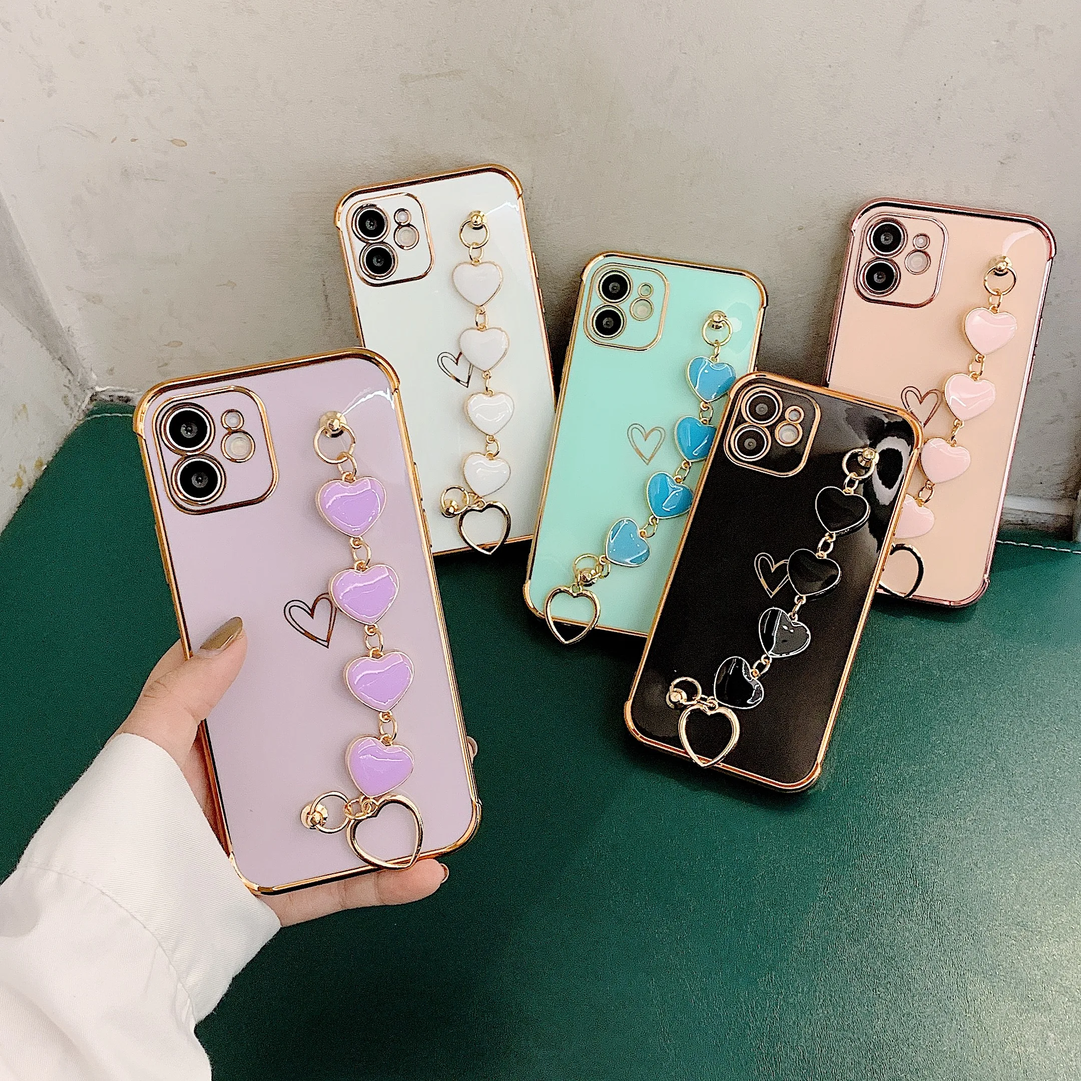 

Luxury Plating Edge Heart Wrist Strap Phone Case for iPhone 12 11 Pro XS Max Wristband Hand Holder Shockproof Soft Girly Cover