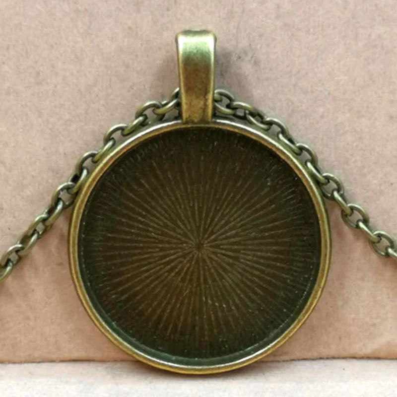 Хит! 2020 Новое милое мультяшное пчелиное ожерелье с картиной (изображением)