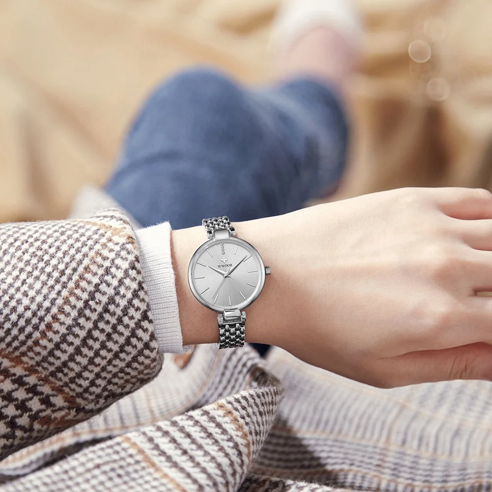 

WWOOR Women Watches Top Brand Luxury Fashion Female Quartz Wrist Watch Ladies Clock Girl Relogio Feminino WR8865-White
