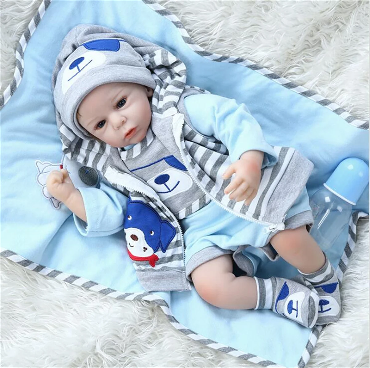 

Babies reborn doll 52 cm new handmade silicone reborn baby Lifelike adorable Bonecas boy kid cloth doll