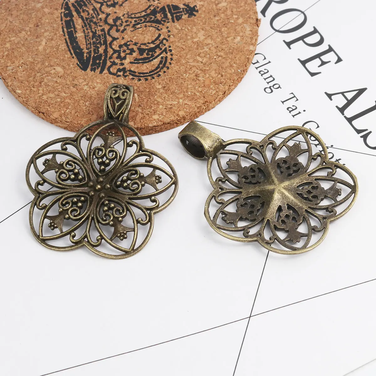 

2 Colors Zinc Based Alloy Pendants Hollow Flower Antique Bronze Silver Color 65mmx 53mm For DIY Jewelry Handmade Making, 5 PCs