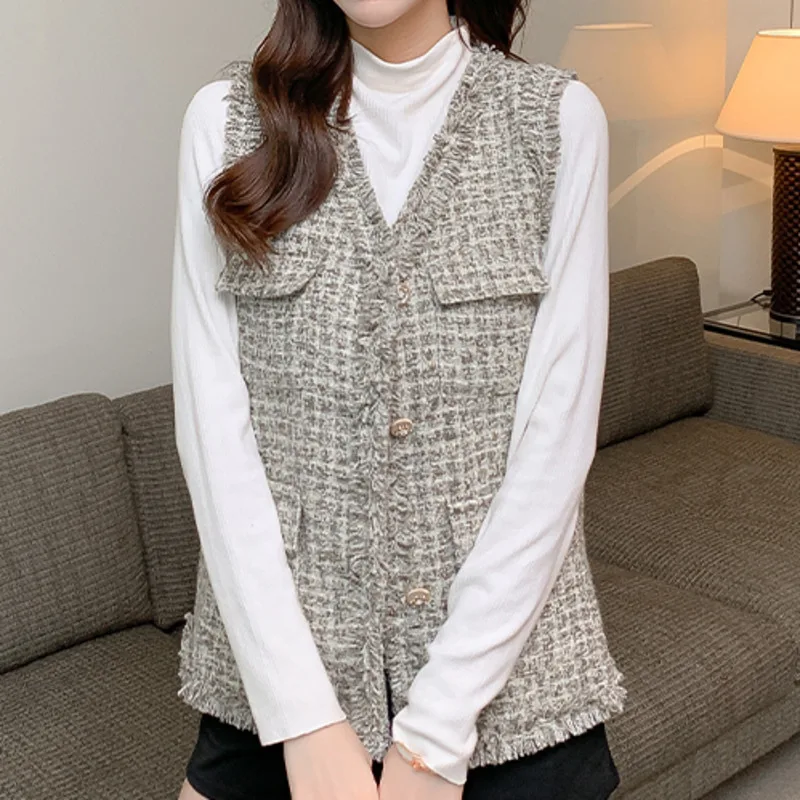 

High Quality 2021 Autumn Sleeveless Tassel Tweed Vest Jacket Fashion Women Pocket V-Neck Vintage Coat Ladies Loose Chaleco Mujer