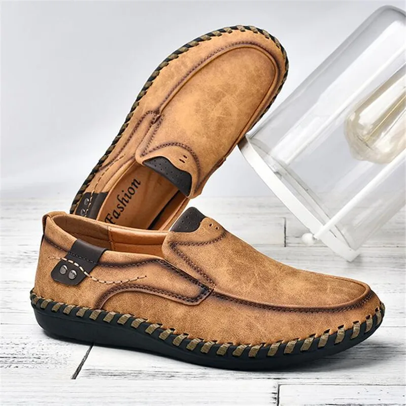 

Cowhide leather men's sports shoes casual breathable platform sneakers men fashion all-match running bottom shoes me's loafers