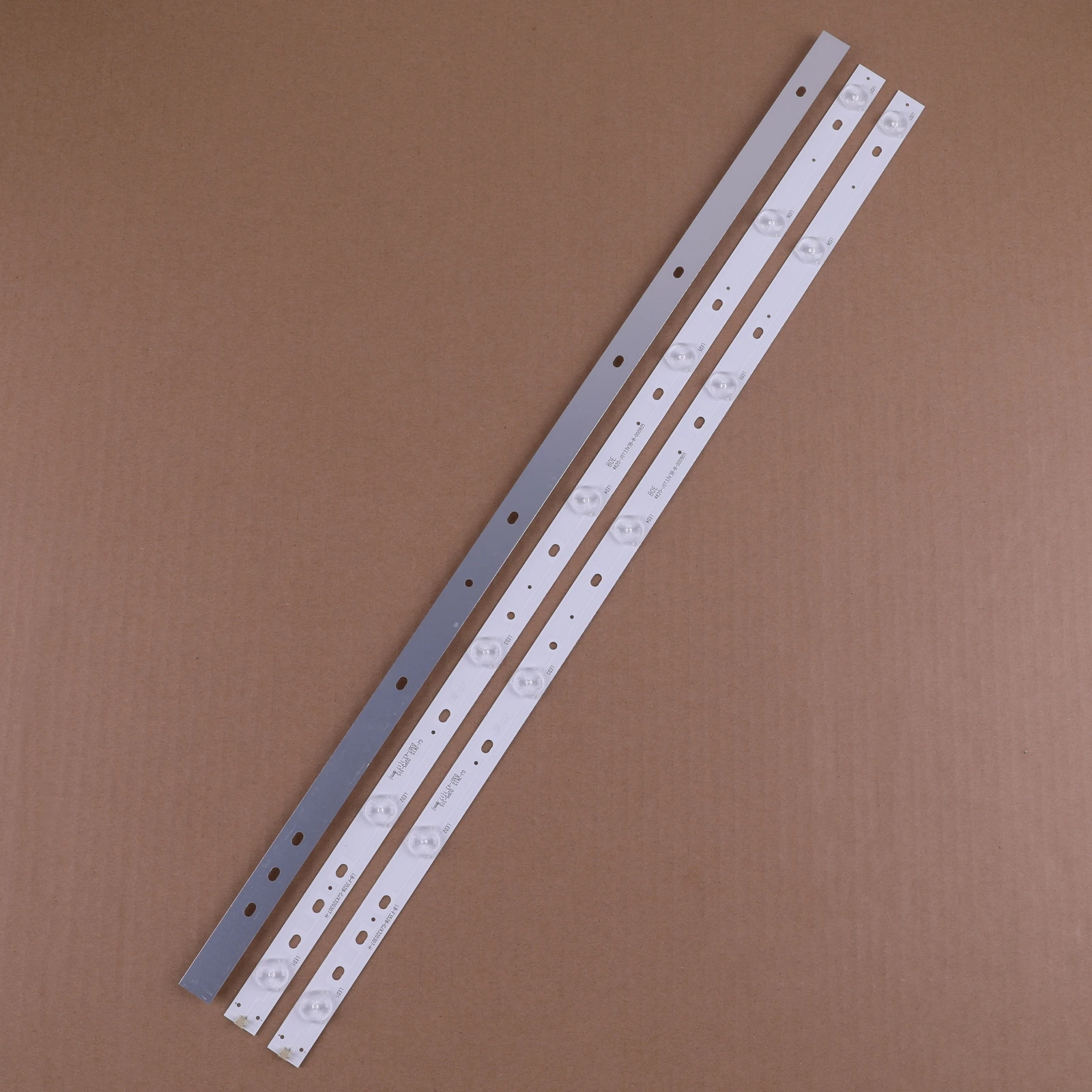 Новый 30 шт. 7 светодиодный 608 мм для LBM320P0701 FC 2 32PFK4309 TPV TPT315B5 32PHS5301 LB F3528 GJX320307