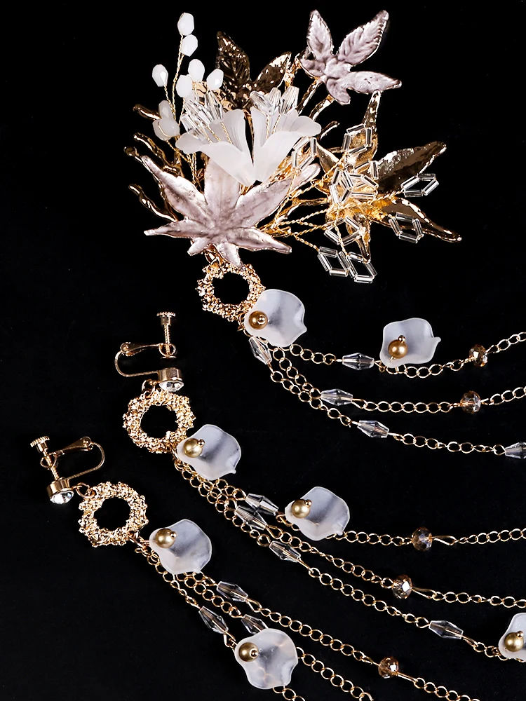 

QIANJI 2021 Han Feng hair accessories Hanfu clothing beauty maple leaf clip earrings set Hanfeng headdress girl woman