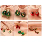 Серьги-гвоздики из сплава в виде рождественской елки