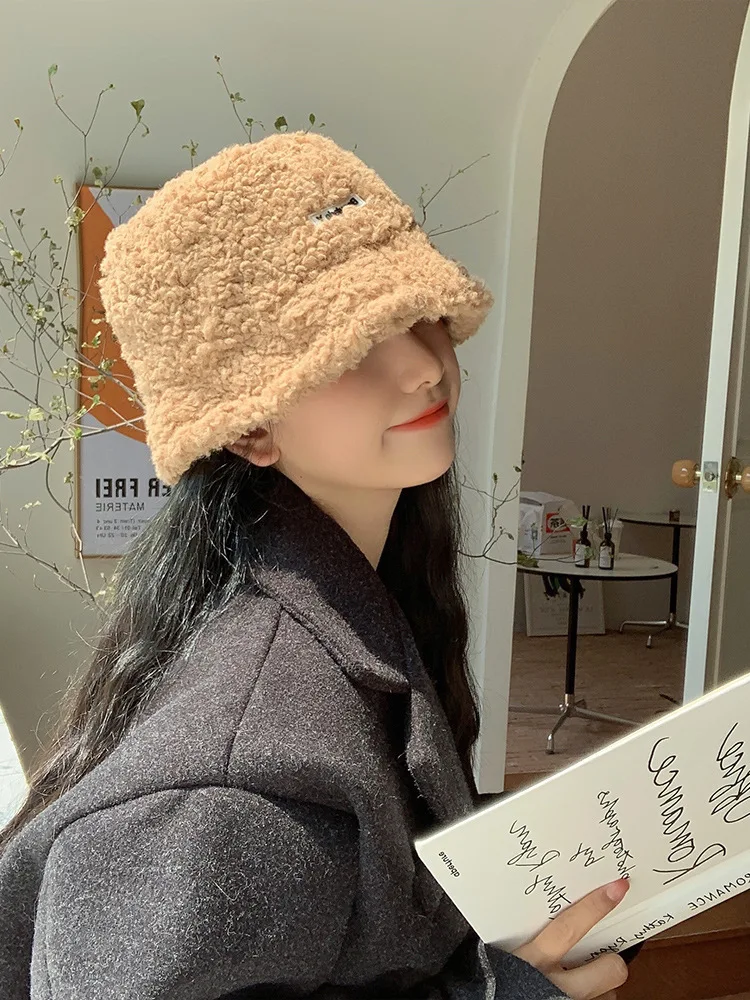 

Hat women fall/winter Chao Lamb plush fisherman hat show face retro wild warm online celebrity basin hat