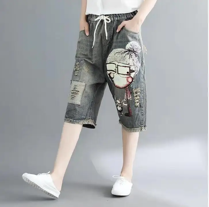 

2021 New Arrival Summer Korean Style Women Loose Casual Elastic Waist Harem Pants Vintga Print Hole Design Cotton Denim Jeans