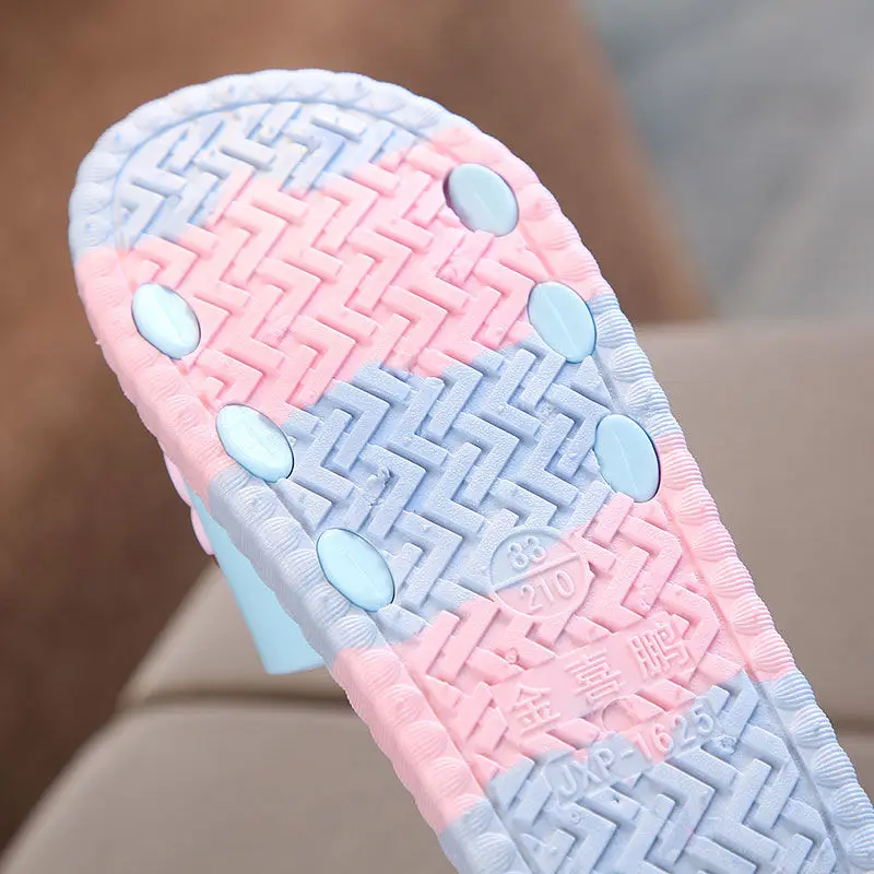 Летние детские тапочки с кроликом для мальчиков и девочек мягкие Нескользящие