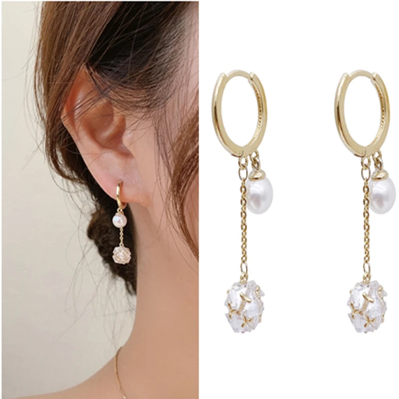 

French Aesthetic Temperament Tassel Ball Pendant Earrings New Niche Design Exquisite Sweet Women's Earrings