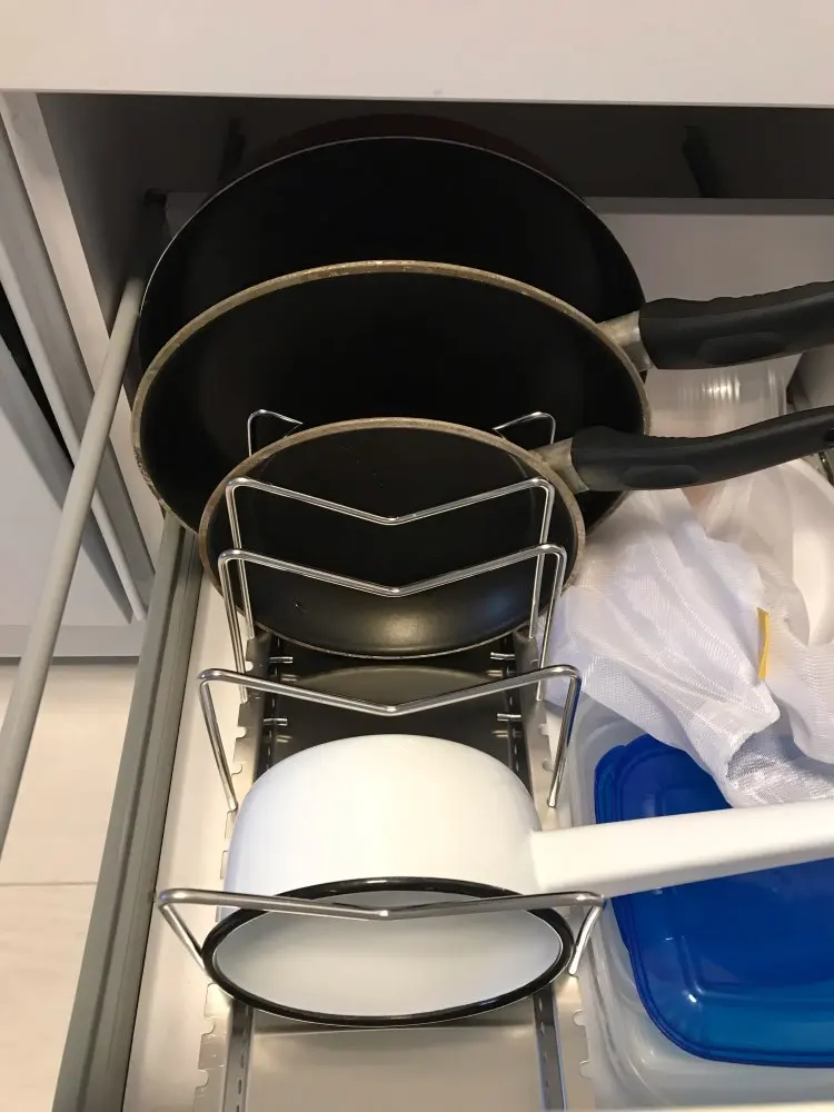 

Metal Pan Pot Lid Organizer Adjustable Dish Rack Drainer Cutting Board Holder Cookware Stand Holder for Cabinet Storage
