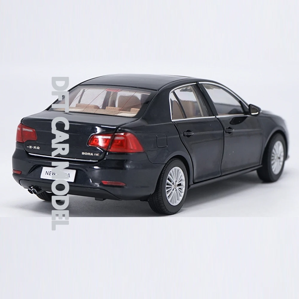 1:18 игрушечные автомобили из сплава с тяговым эффектом новый спортивный