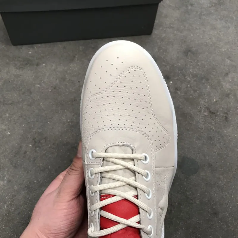 Высокого качества на шнуровке Мужские модельные туфли из натуральной кожи с