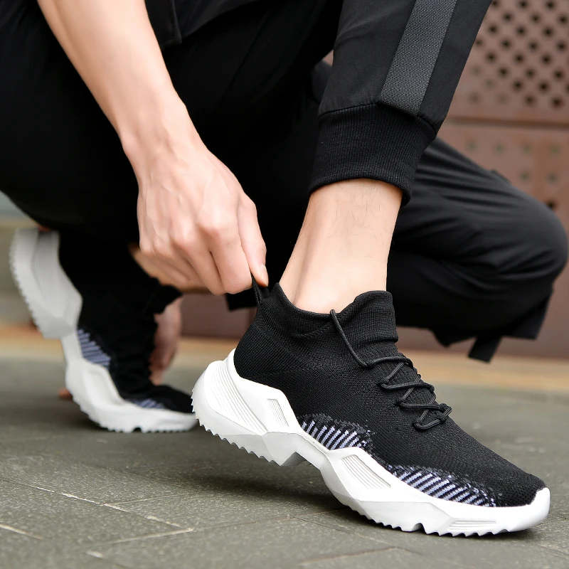 Кроссовки мужские летающие легкие дышащие прогулочные туфли на шнуровке