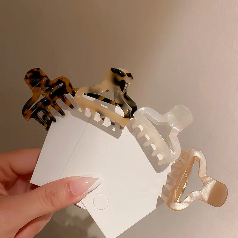 

LOVOACC Korea Trendy 4 Colors Small Arcylic Hair Claws for Women Femme Minimalist Cross Geometrical Hair Clip Accessories Gifts