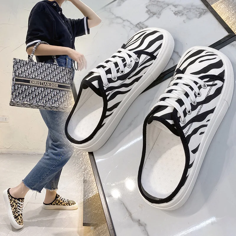 

Ugly cute Baotou slippers women wear 2021 fashion new summer canvas semi drag lazy shoes