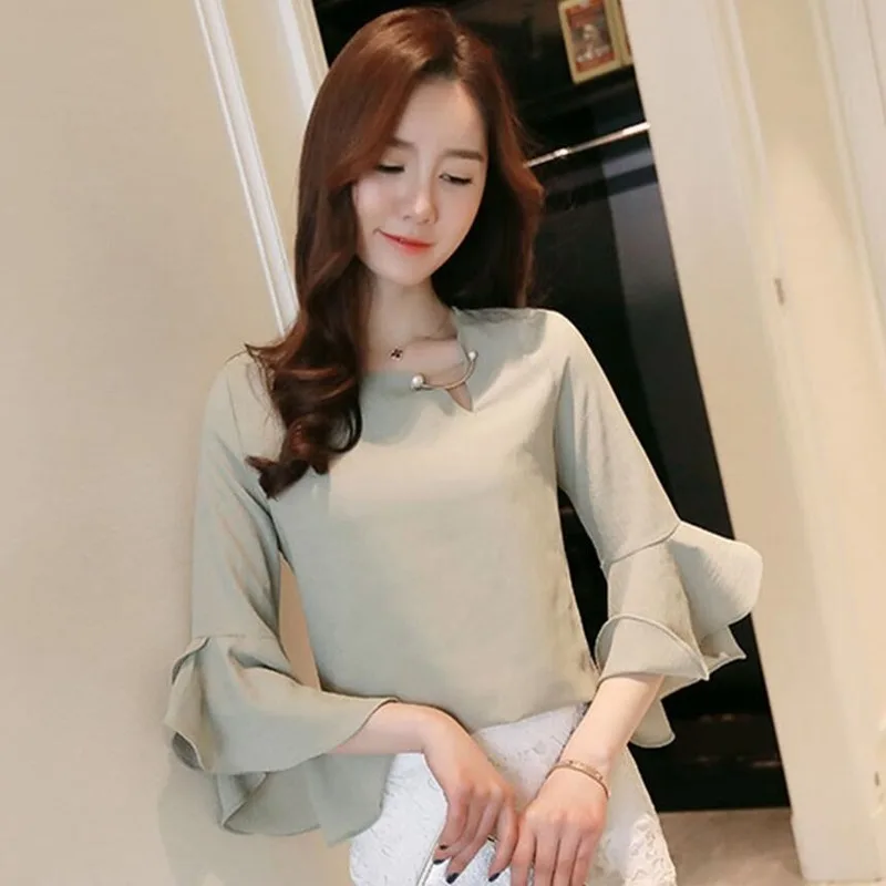 

New Women's half-sleeve female chiffon blouse pleated shirt top