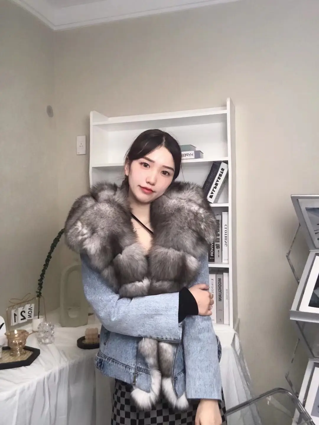 

Russna Style luxurious Sable Color Vintage Warm linedn real fox fur collar jackets and coats Wholesale