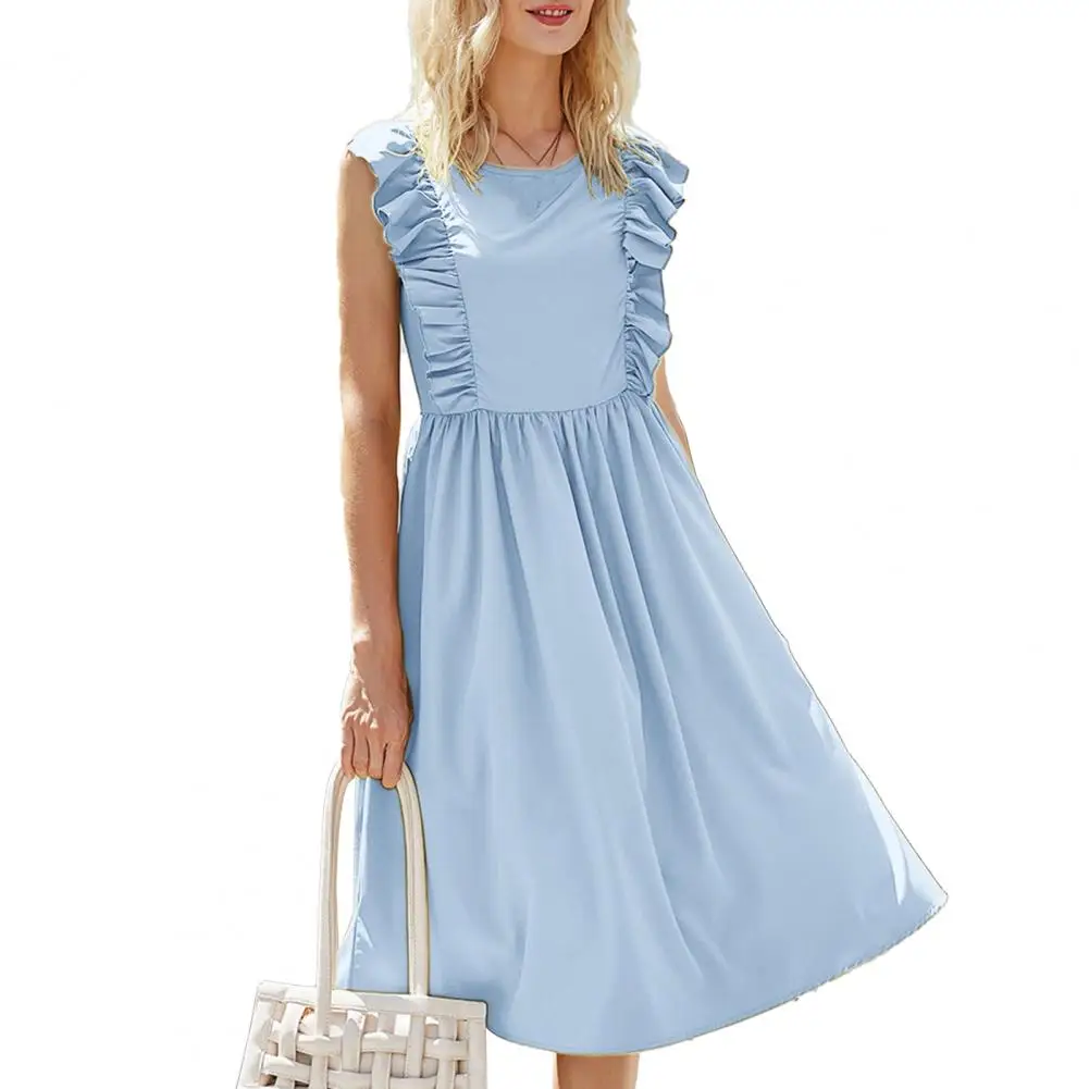 Женское платье в стиле бохо однотонное длинное на тонких бретелях сарафан без