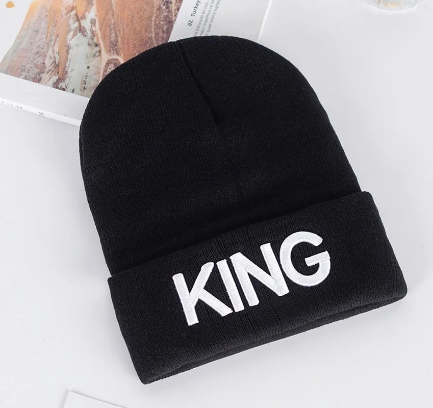 Вязаная Вышитая шерстяная Шапка-бини для влюбленных теплая черная шапка с