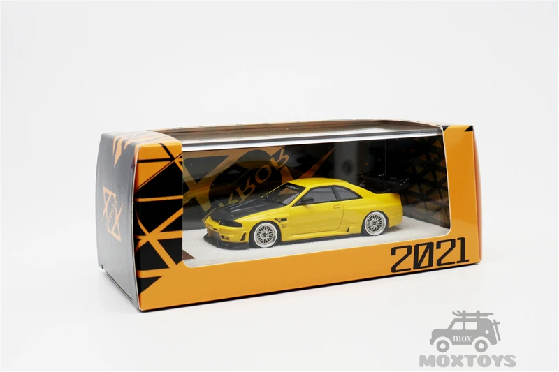 

404 Error 1:64 Nissan GTR R33 Yellow w/Carbon hood Resin Model Car