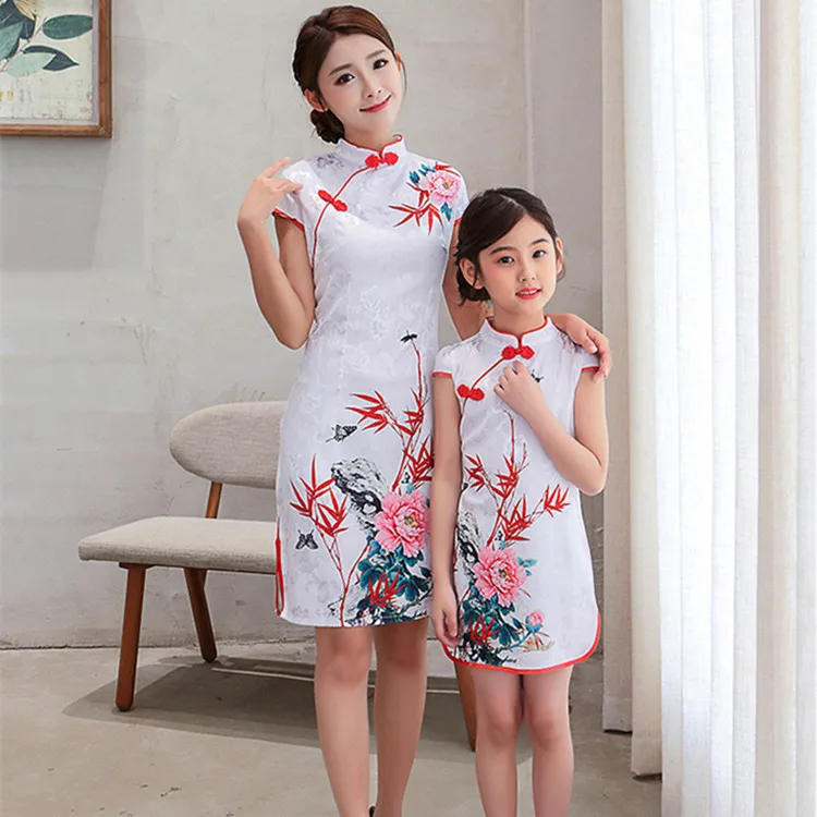 Платье-Ципао для мамы и дочки Семейный комплект одежды одежда ребенка семейный