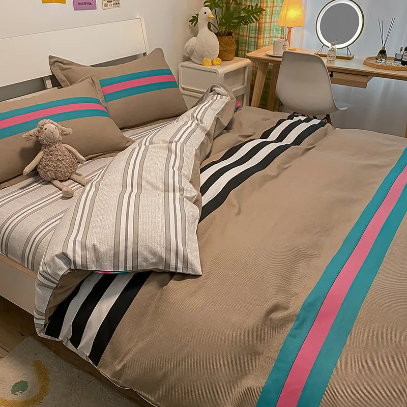 

Four-Piece Bed Sheet, Duvet Cover, Pillowcase, 100% Cotton, Comfortable At Home, Bedding, Stylish And Simple