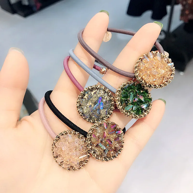 В Корейском стиле Sweet Girl простые Цвет shinycrystal головные уборы c шариком эластичная повязка на голову для девочек; мини-юбка для Модные женский Хвостик Держатель женские аксессуары для волос