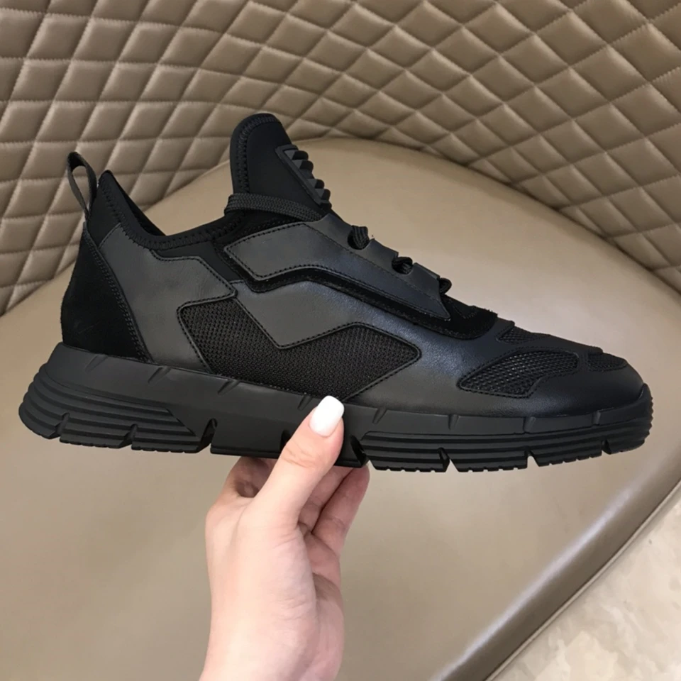 

2021 Top New Men Paris Luxury Leather Lace-up Fitness Breathable Outdoor Comfortable Shoes Fashion Sports Summer Sneakers Shoes