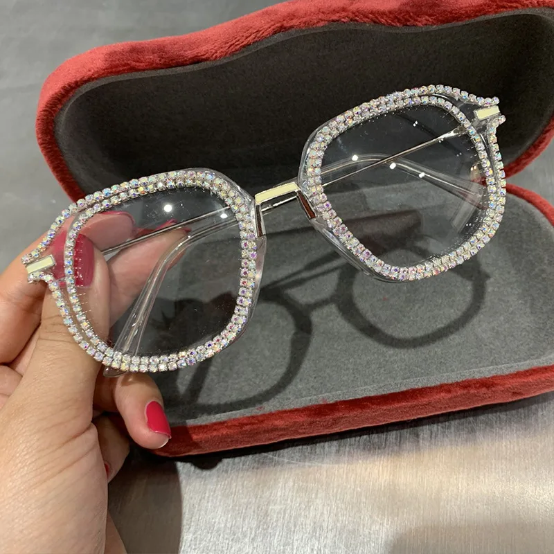 

Vintage Women Sunglasses Clear Lens Glasses Ladies Luxury Rhinestone Blu-ray Sunglasses Men Handmade Optical Frames