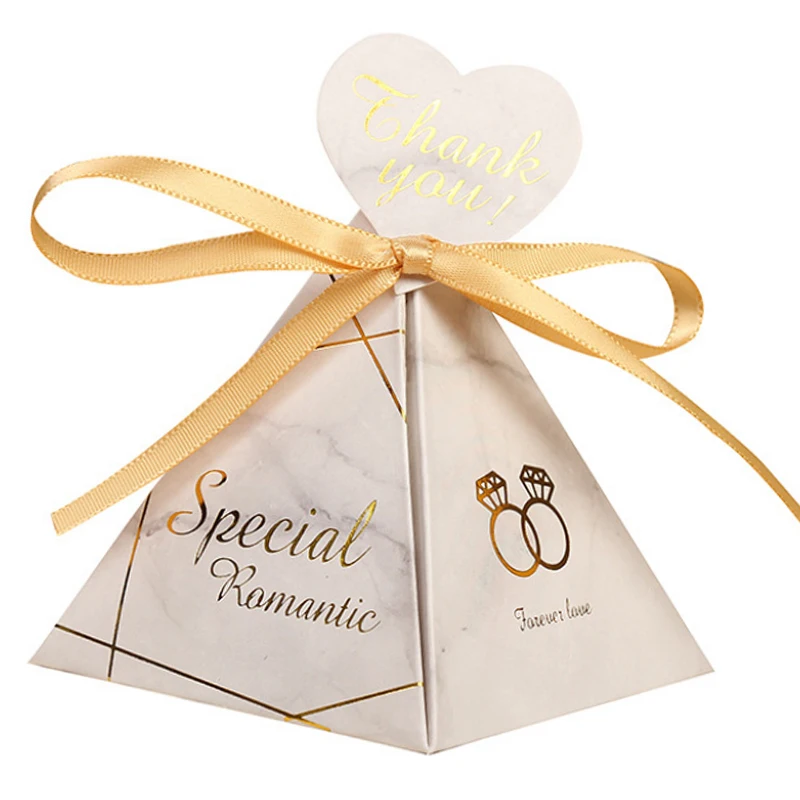 Коробка для конфет треугольная пирамида и свадебные сувениры подарочные коробки