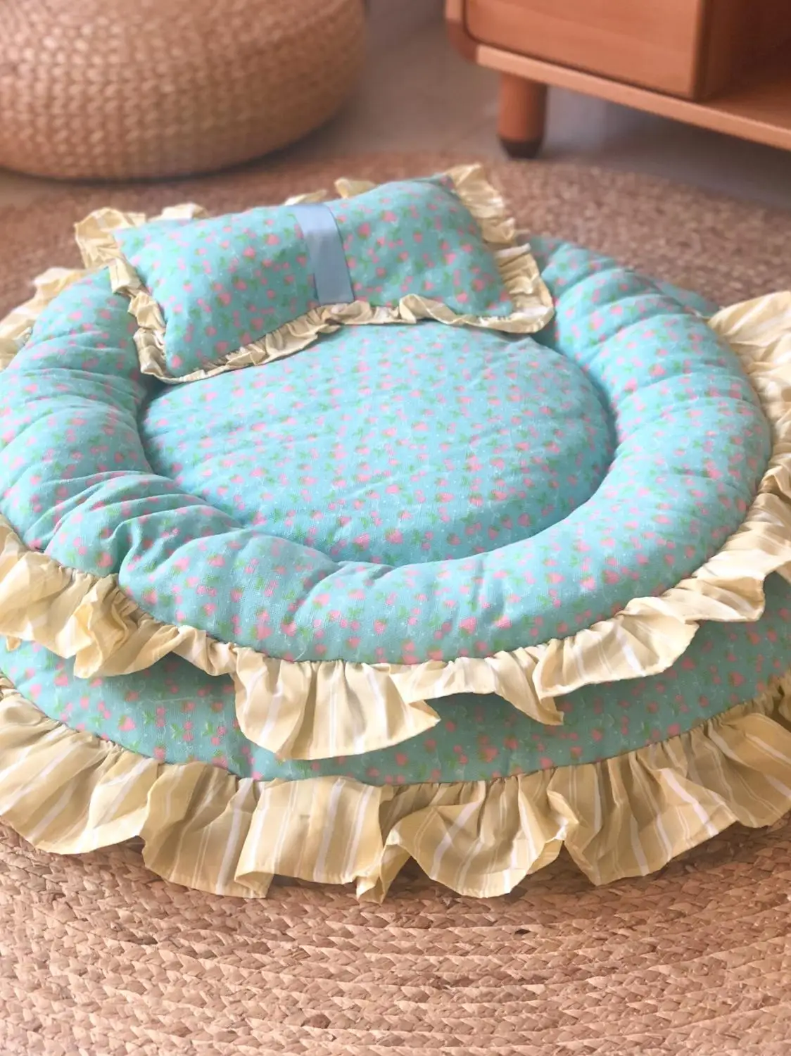 

Cute Pet Dog Cat Mat Kennel Cage Warm Pad Bed Cushion Soft Comfortable Pet Nest With Pillow Removable Washable Easy Cleaning