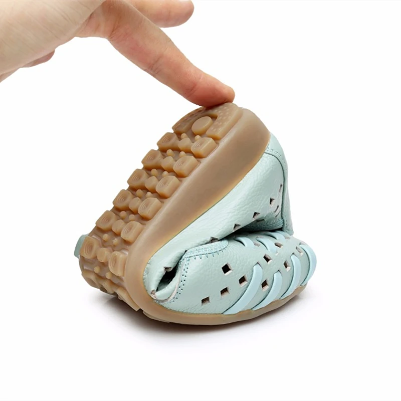 

Женские босоножки из натуральной кожи, на плоской подошве, с вырезами, лоферы, повседневные, винтажные, большие размеры 42, 43