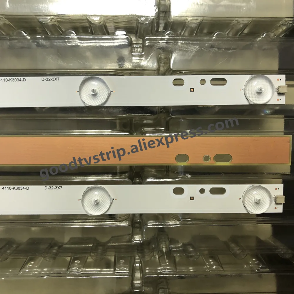 

Вспышка для резьбы по длине автомобиля (3 полоски) CN32XB829 CN32DA827