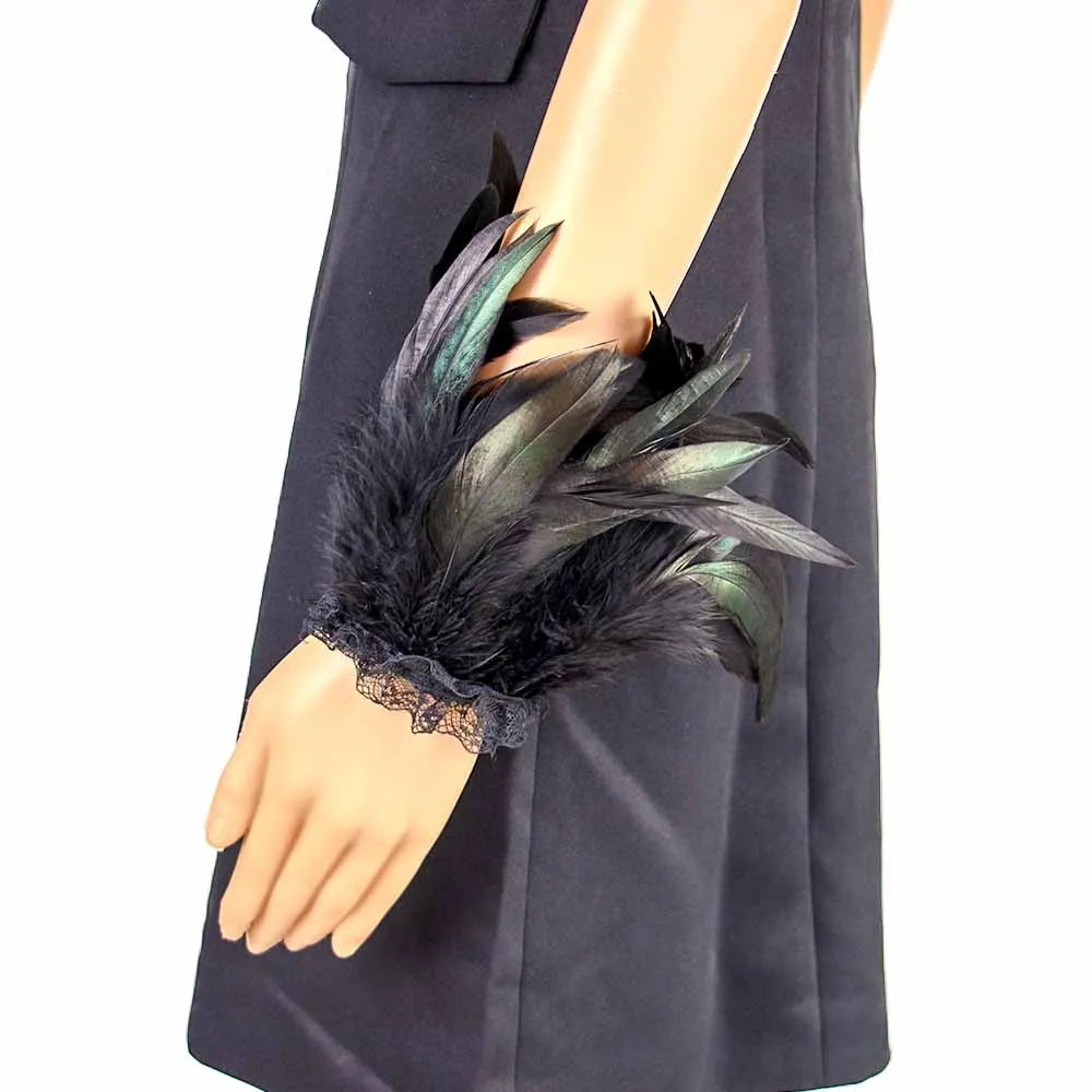 

2Pcs Feather Wrist Cuffs Real Decor Natural Dyed Rooster Feather Arm Cuffs Halloween Party Halloween Cosplay Costume