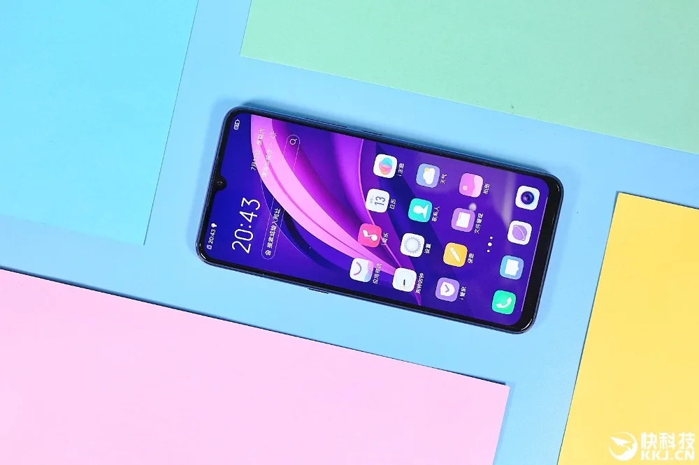 Сток Vivo Z5 4G LTE мобильный телефон Snapdragon712 Android 9,0 6,3" 2340x1080 8 Гб ram 128 ГБ rom мобильный телефон с идентификацией лица МП