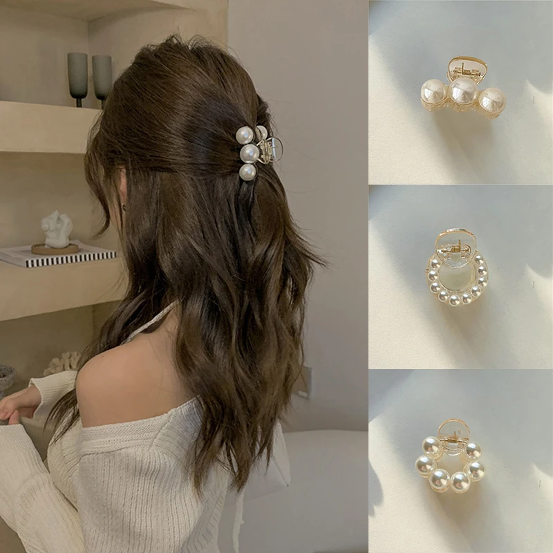 

Sweet Mini Round Pearl Hair Clips for Women Girls Hair Claw Chic Barrettes Claw Crab Hairpins Styling Fashion Hair Accessories